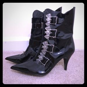 🦇🌙 Vintage Magic London Patent Bat Buckle Boots